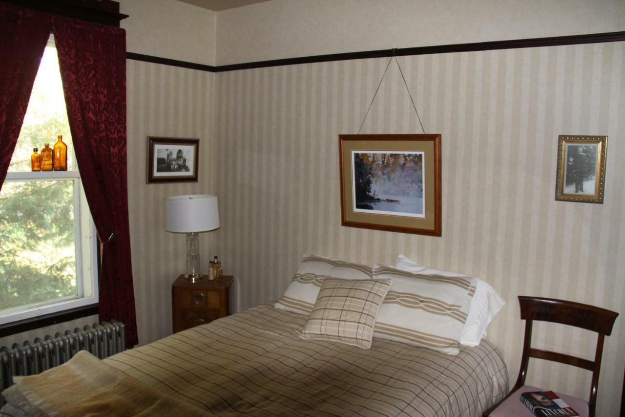 Auberge Taylor Manor Saint-Georges Zewnętrze zdjęcie
